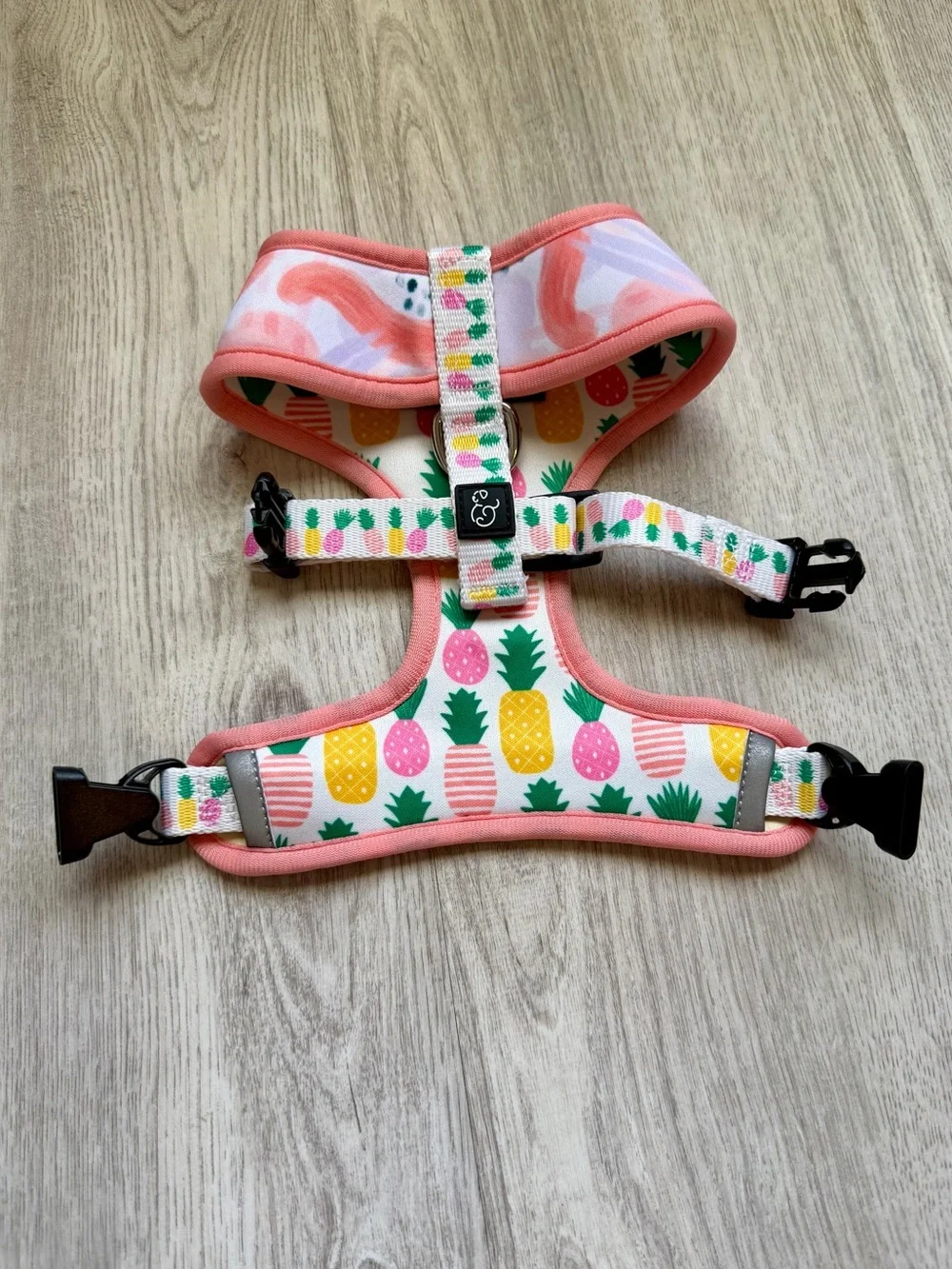 Lucy & Co. - Pink Pineapple Print - Reversible Dog / Pet Harness - size Small